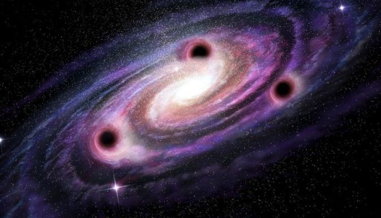 Các nhà vật lý: Ba lỗ đen tương tác đủ để phá vỡ đối xứng đảo ngược thời gian 