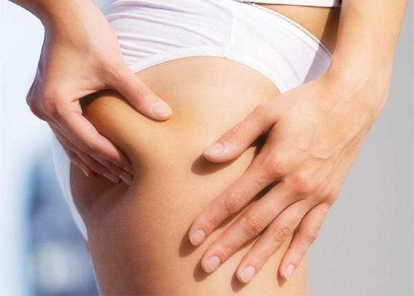 Tại sao mông trái ngứa 